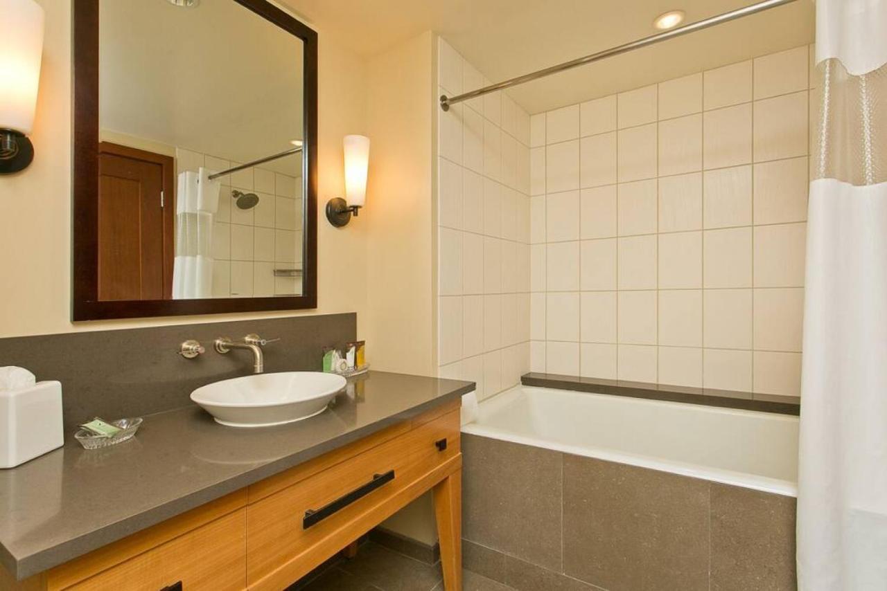 Ko Olina Beach Villas O512 - 2Br Ocean View Luxury Condo With Semi-Private Lagoon Beach & 1 Free Parking Каполеї Екстер'єр фото
